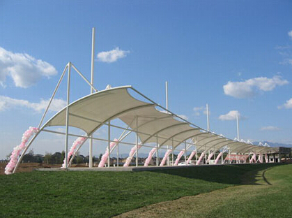 長廊膜結構